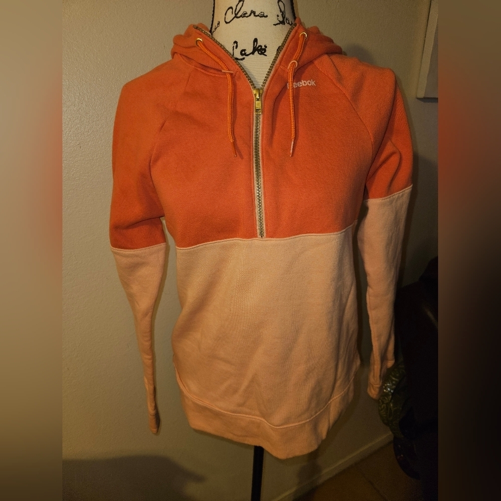 Reebok Womans 1/2 Zip Pullover Size M